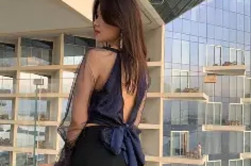 3500家连锁店女网红艾琳演豪门戏翻车涉嫌欺诈中老年人