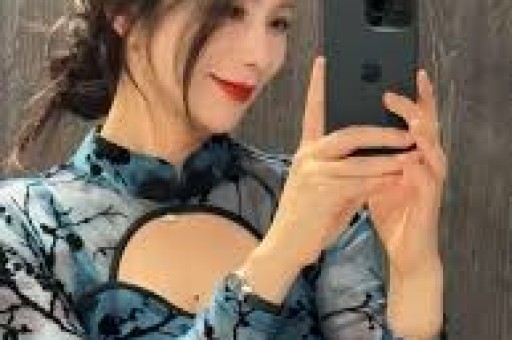 网红黄一鸣账号被封：从自曝未婚生女到遛狗冲突网红生涯大翻车